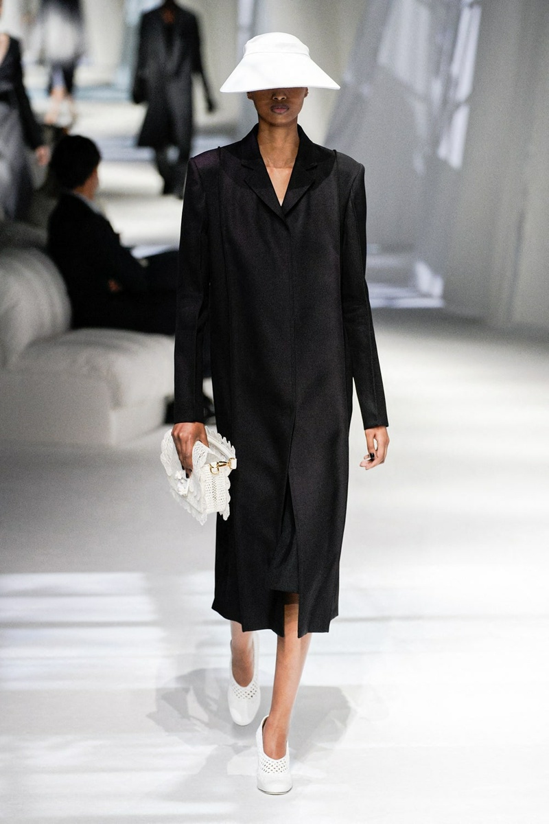 122-3-fendi-hepta-963778.jpg