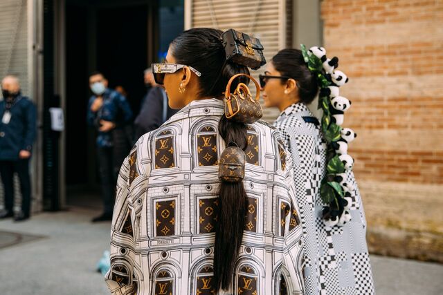 Extravagant styling