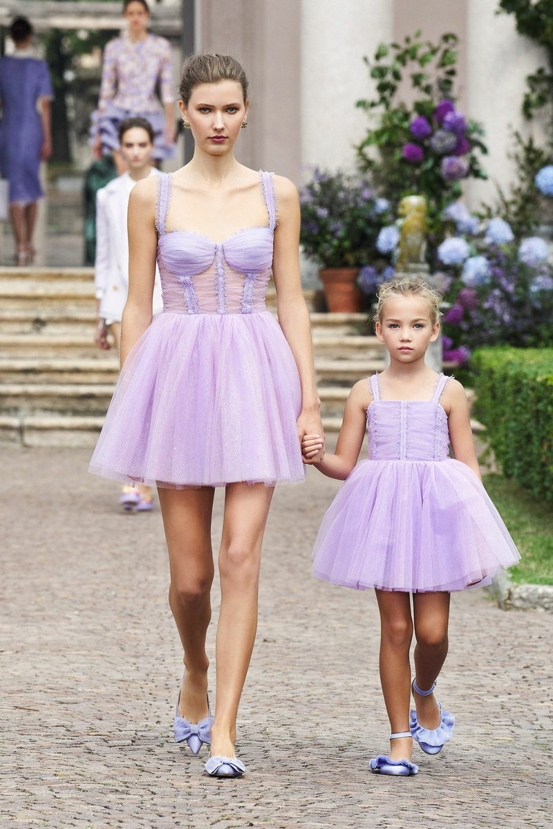 111-1-elisabetta-franchi-hepta-959709.jpg