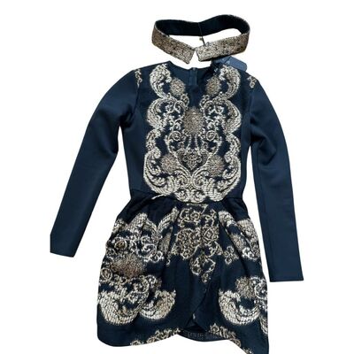 Embroydered dress