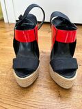 Patent wedges
