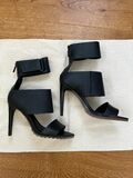 High heels sandals