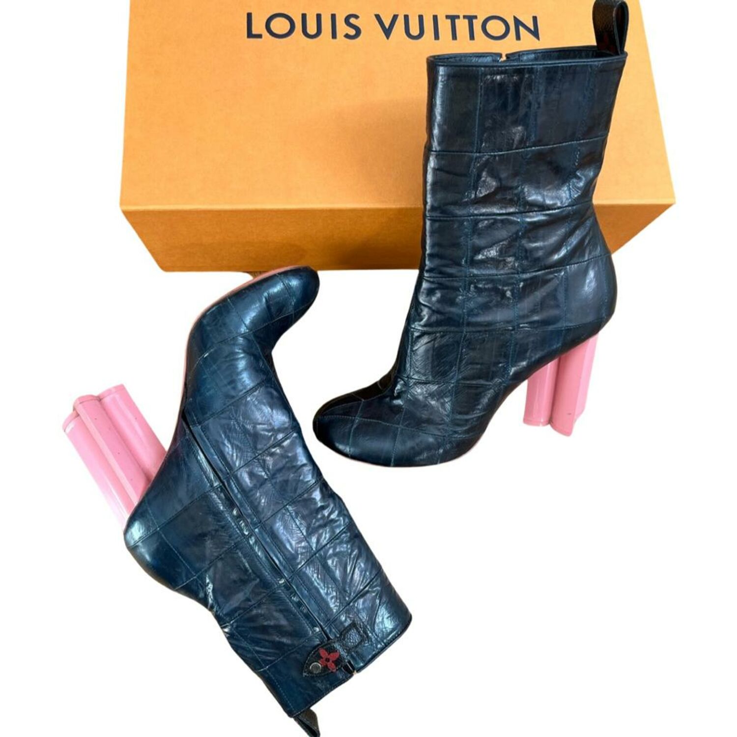 Block heel boots Louis Vuitton 37 buy pre owned at 590 EUR