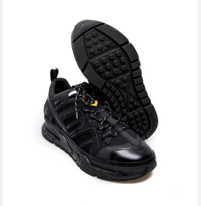 Low top Sneakers