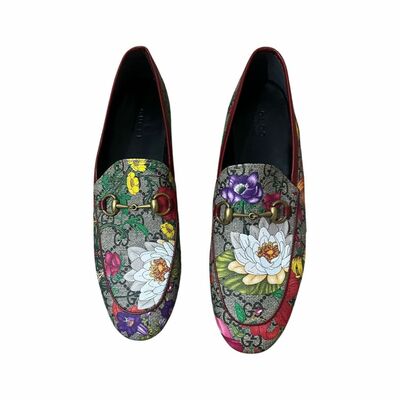 Canvas loafers