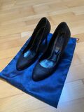 High heels shoes