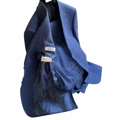 Linen business suit