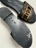 Monogram Slides