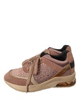 Leather sneakers