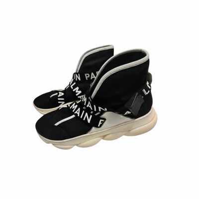 High-top Sneakers