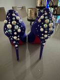 Pearl shoes