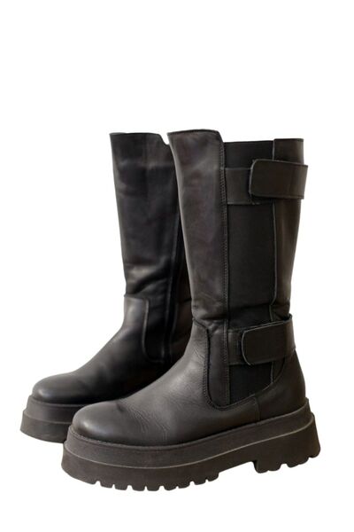 Combat leather boots