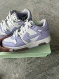 Low top Sneakers