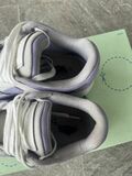 Low top Sneakers