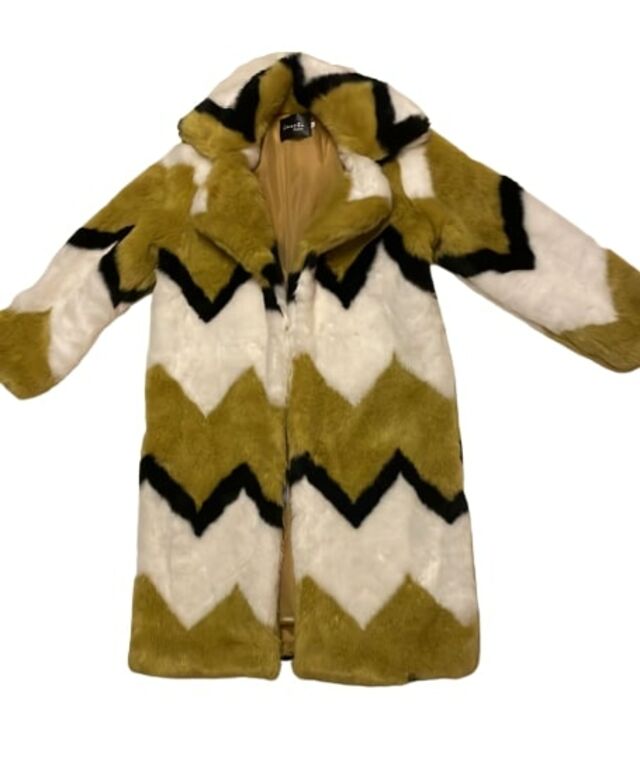 Synthetic fur coat Laseti M, buy preowned at 95 EUR