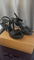 High heels sandals