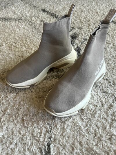 Slip-on Sneakers