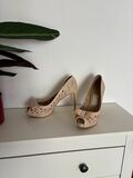 Open toe Shoes