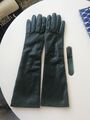 Leather gloves