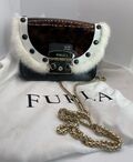 Chain strap bag