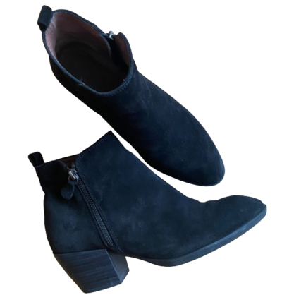 royal white rubber boots