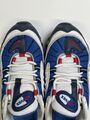 Low top sneakers