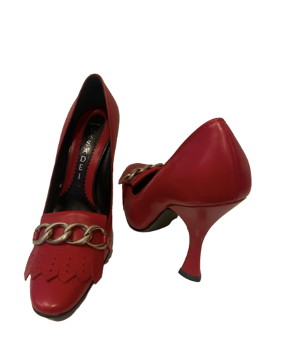 Leather shoes