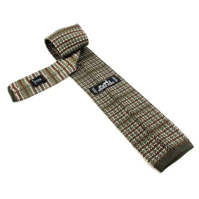 Silk tie