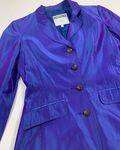 Buttoned blazer
