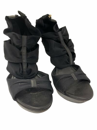 High heel sandals