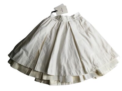 Mini white skirt