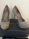 Suede Pumps