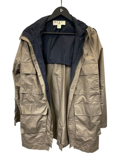 Hooded coat