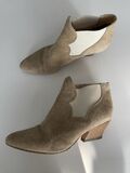 Anke suede boots