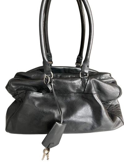 Leather travel bag