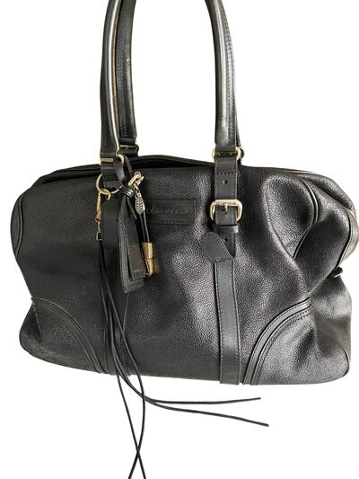 Leather travel bag