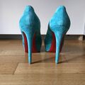 Suede pumps