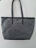 Leather tote