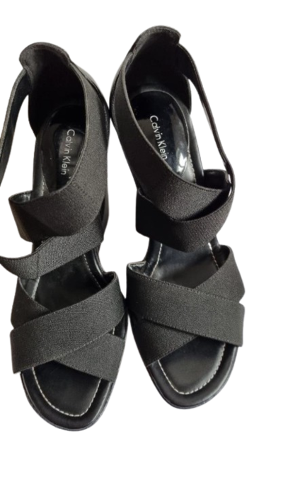 Platform sandals