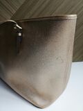 Leather tote bag