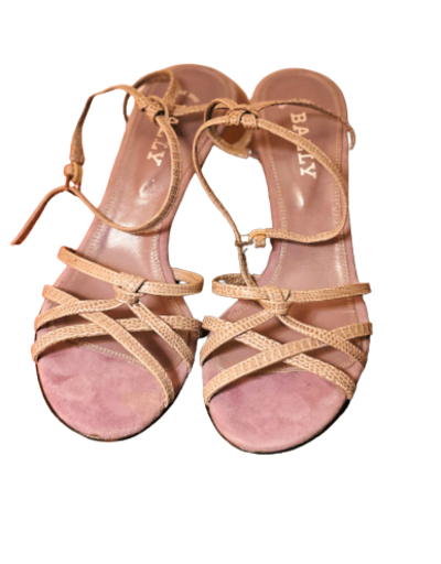 Leather sandals