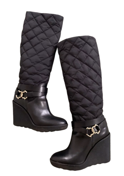Quilted boots