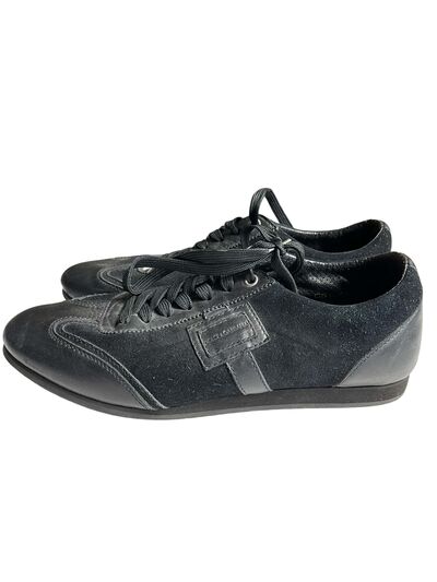 Leather sneakers