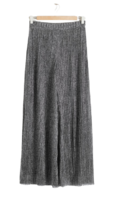 Pleated pants