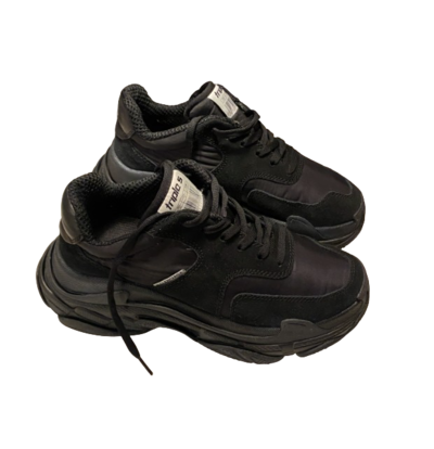 Leather sneakers