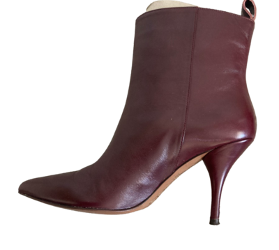 Leather boots