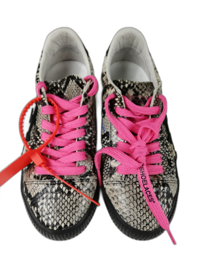 Leather Low top Sneakers