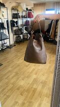 Leather bag