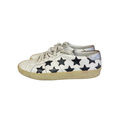 Star printed leather sneakers
