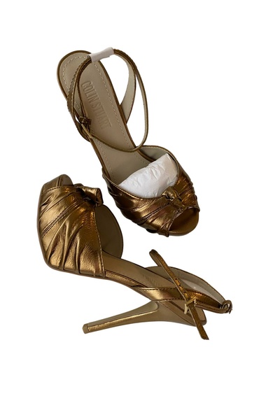High-heels sandals